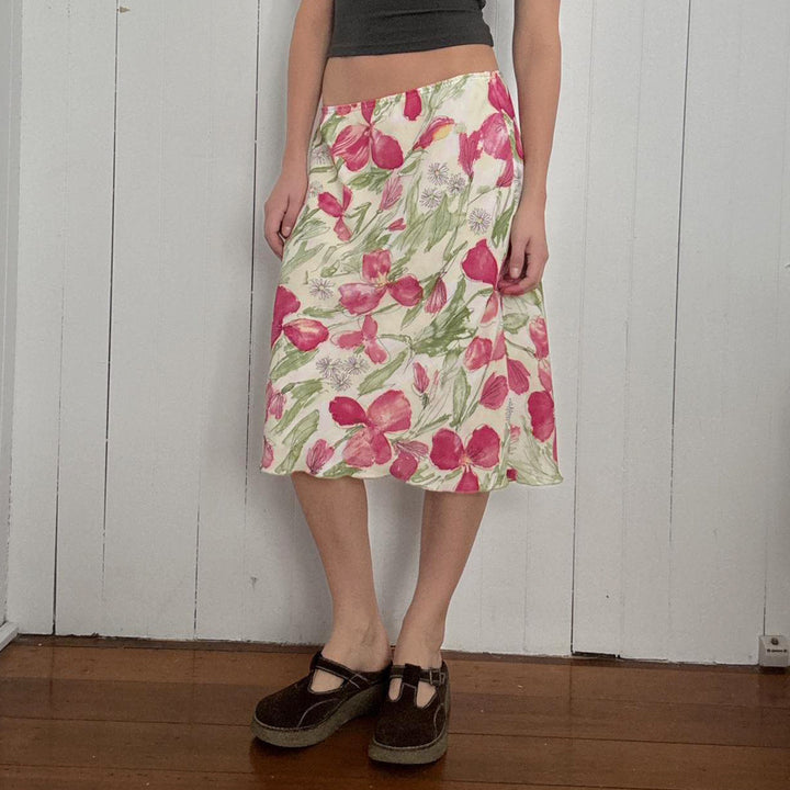 Women's flared midi skirt with floral watercolor print and high waist Mune Fashion