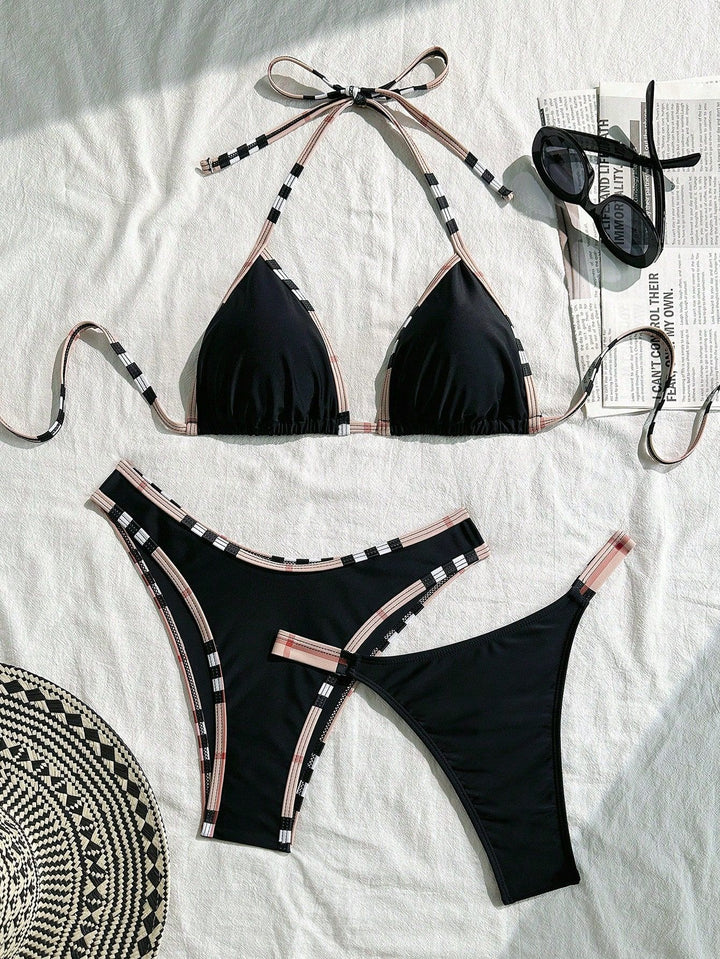 Women's triangle bikini with texture and fashionable accents Mune Fashion