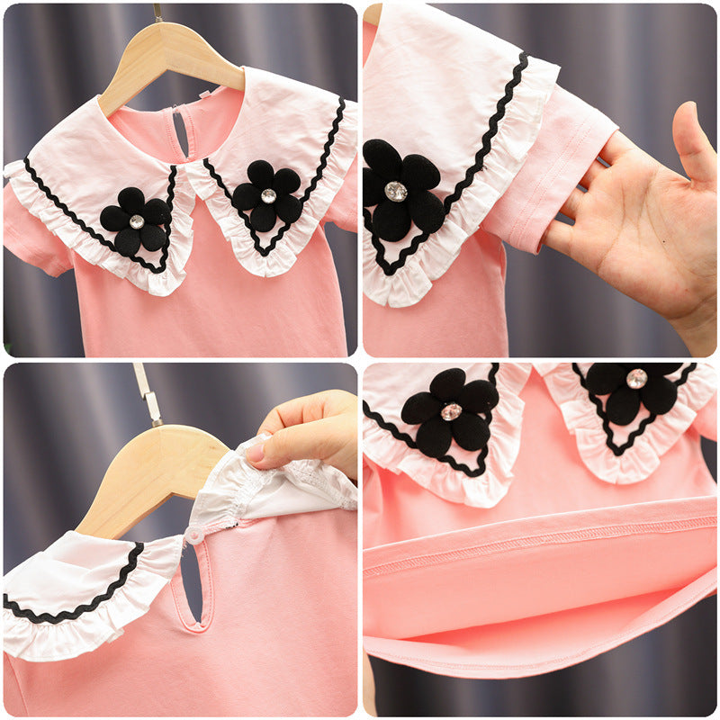 Ladies elegant and playful blouse with ruffle collar Mune Fashion