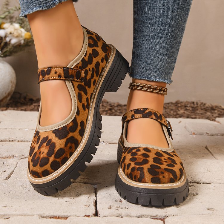 Damen Riemchen‑Slipper im Mary‑Jane‑Stil mit grober Profilsohle und Herzschließe Mune Fashion