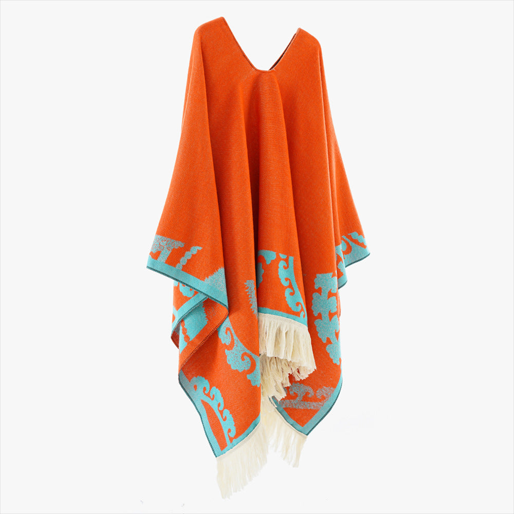 Women's wool blend medallion poncho with V-neck and fringe hem Mune Fashion