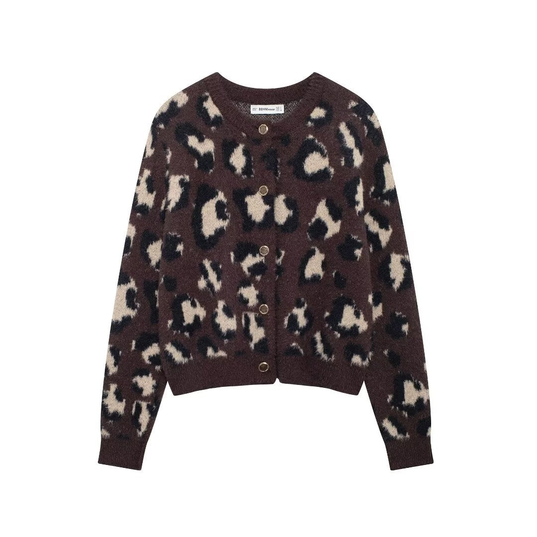 Women's cozy cardigan with leopard pattern, round neck and continuous button placket Mune Fashion