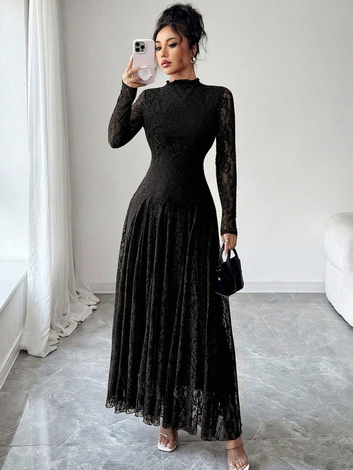 Ladies Elegant Wedding Dress with Lace Sleeves Mune Fashion