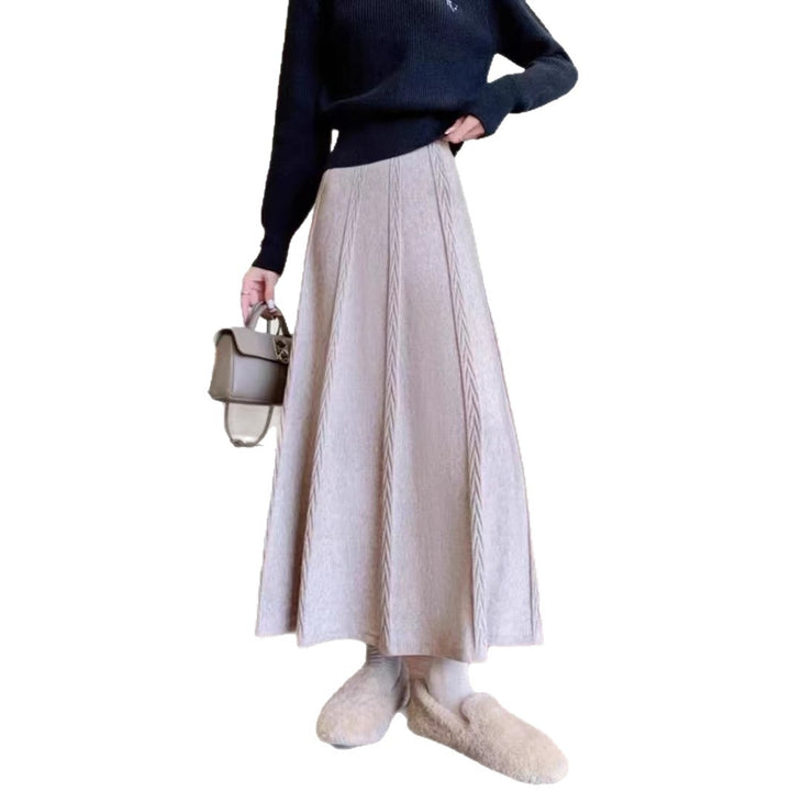 Ladies Elegant Midi Skirt with Fine Cable Pattern Mune Fashion