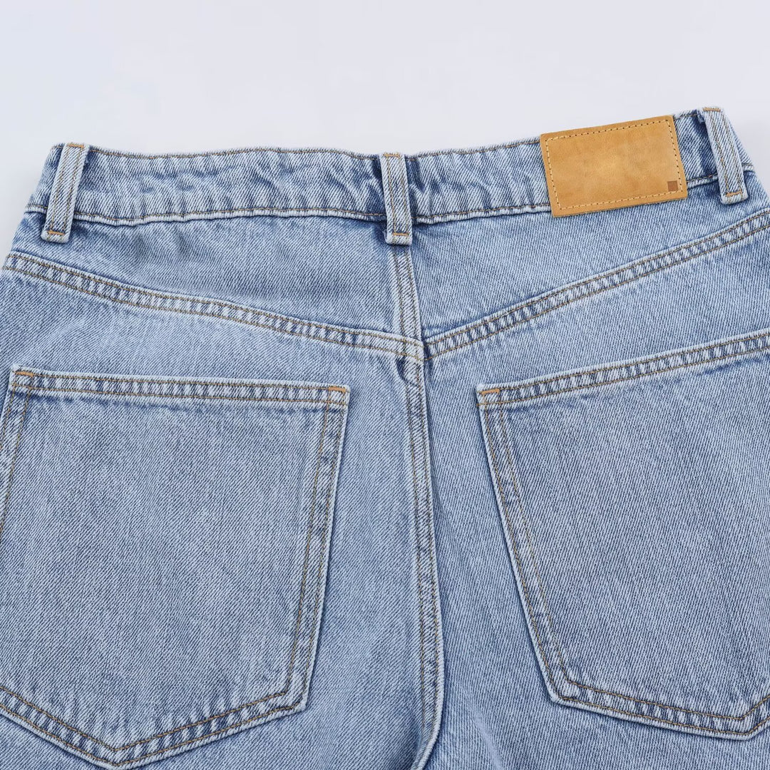 Women's high-waisted wide jeans with straight leg and cropped length Mune Fashion