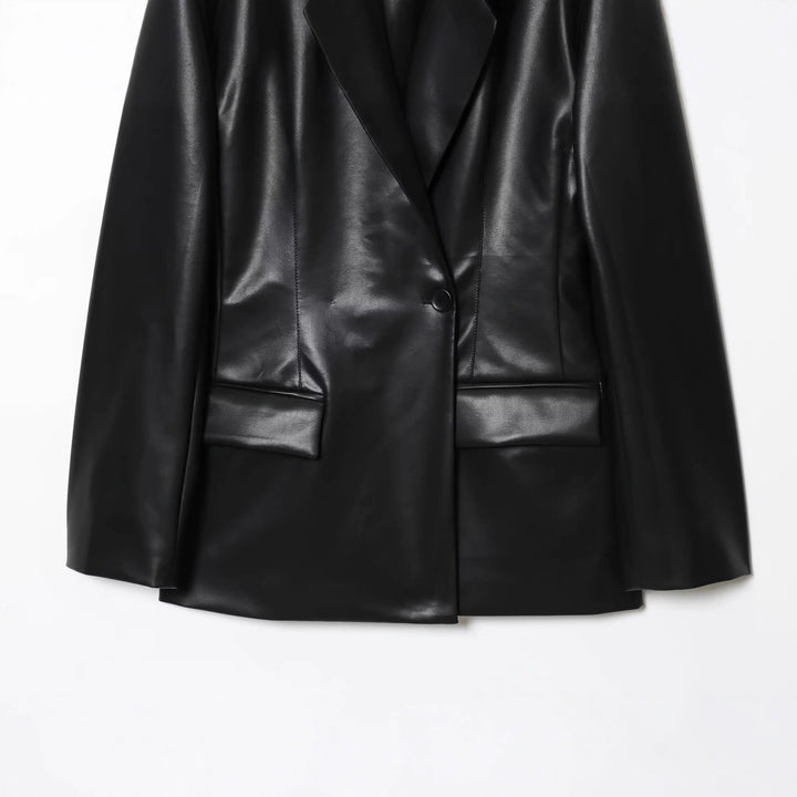 Women’s luxurious vegan blazer in leather look with slim silhouette, shawl collar and patch pockets Mune Fashion