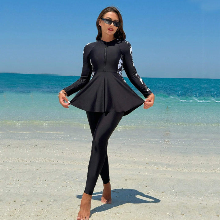 Women's Fashionable UV Protection Surf Suit with Peplum Design Mune Fashion