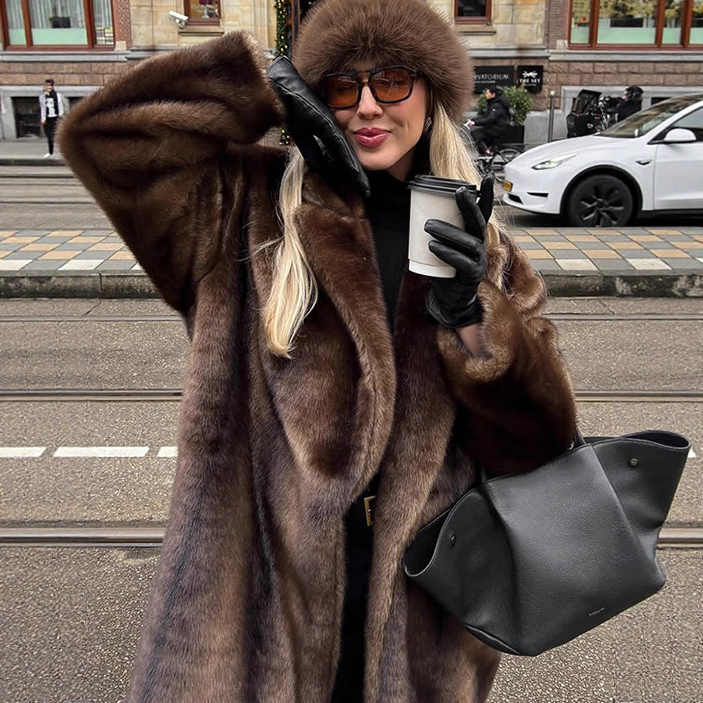 Women Luxurious Long Faux Fur Coat with Oversized Cut and Warming Lining Mune Fashion