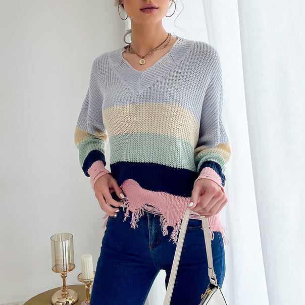 Women's Oversized Knit Sweater with V-Neck, Striped Pattern and Frayed Hem Mune Fashion