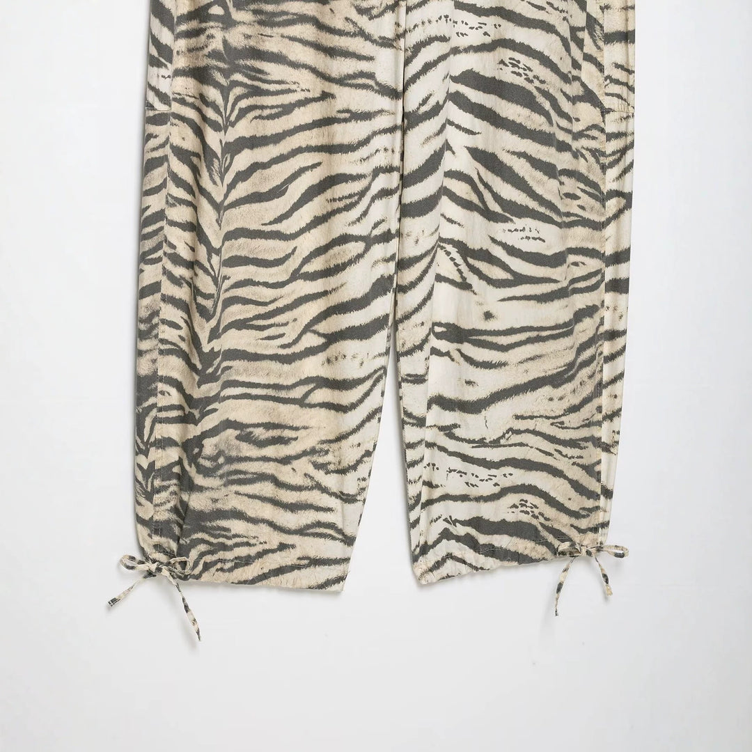 Women's lightweight wide ankle-length pants with drawstring waistband and zebra print Mune Fashion