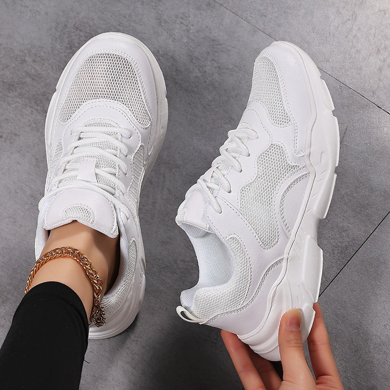 Women’s modern comfort sneakers in retro look with breathable mesh, padded heel, and contoured lightweight sole construction Mune Fashion