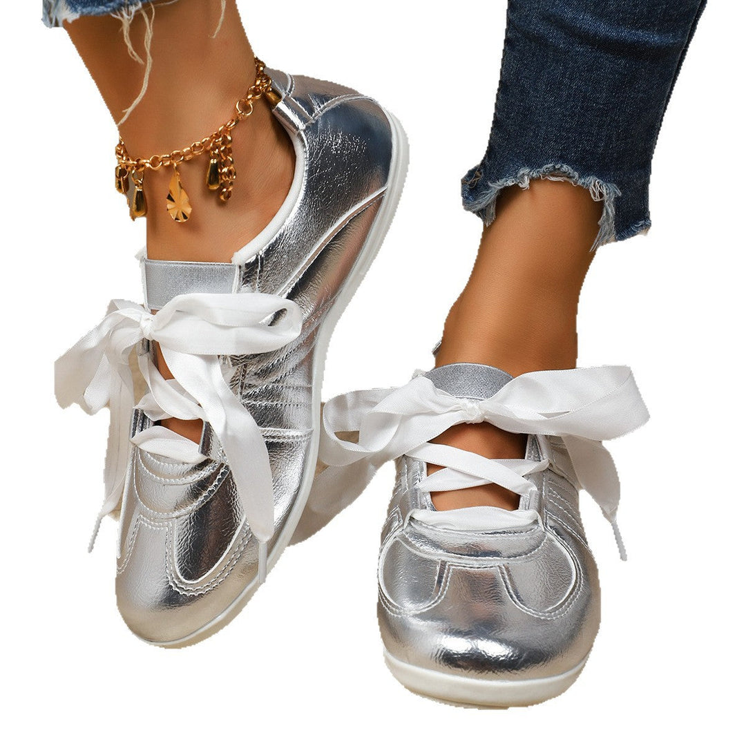 Women’s sporty sneakers with shiny metallic upper material and comfortable lacing Mune Fashion