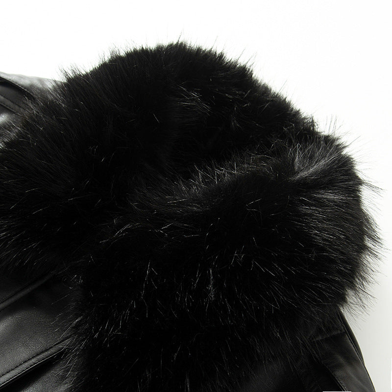 Women's fitted faux leather blouson with voluminous faux fur collar and flap pockets Mune Fashion