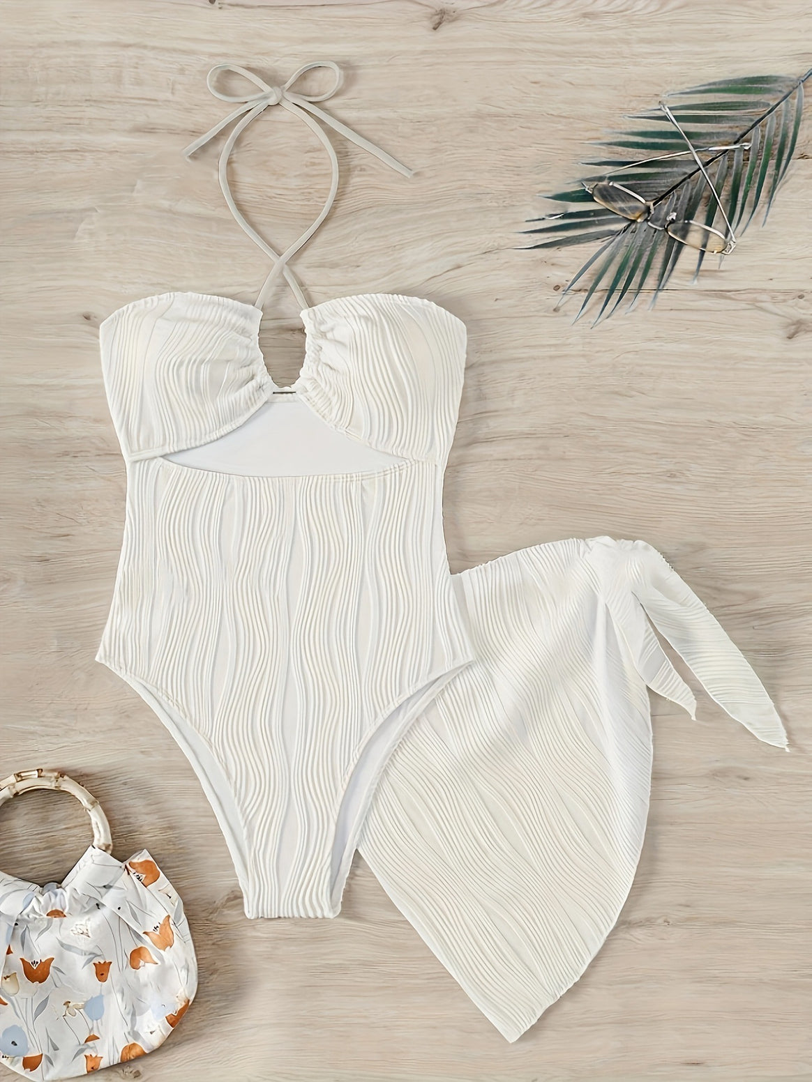 Women's One-Piece Swimsuit with High-Quality Ruching Element and Stylish Ties Mune Fashion