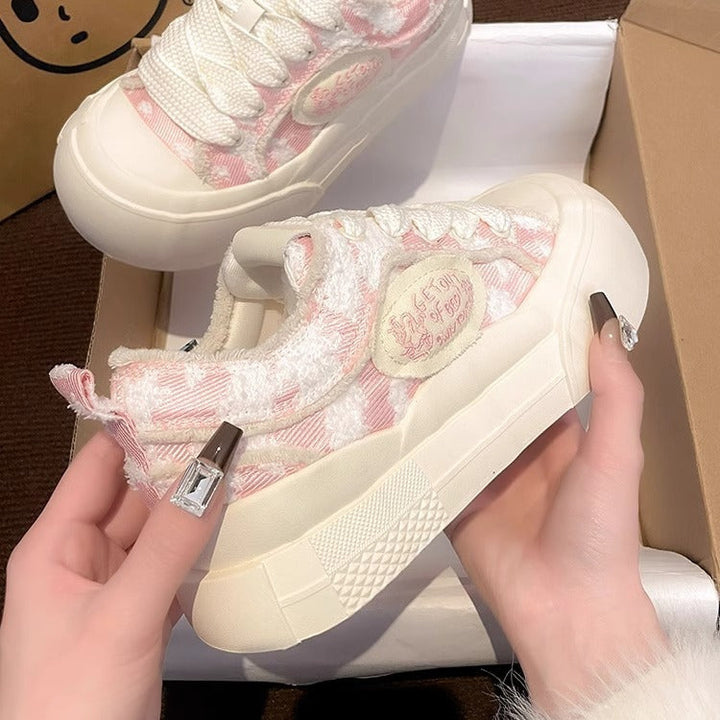 Women Exclusive Trend Sneakers with Soft Upper Material and Particularly Cushioned Sole Mune Fashion