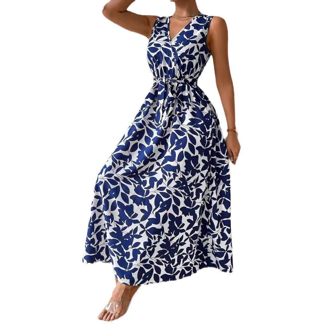 Women's wrap maxi dress with V-neck and tied waist belt Mune Fashion