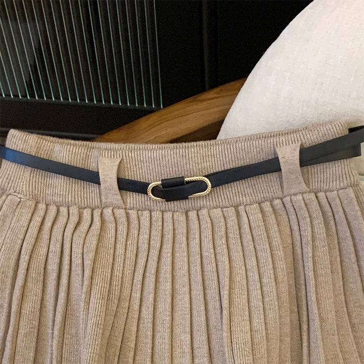 Ladies Pleated Skirt with Elastic Waistband and Belt Detail Mune Fashion