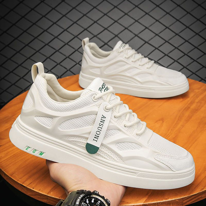 Women's sporty sneakers with breathable mesh upper material and flexible sole Mune Fashion