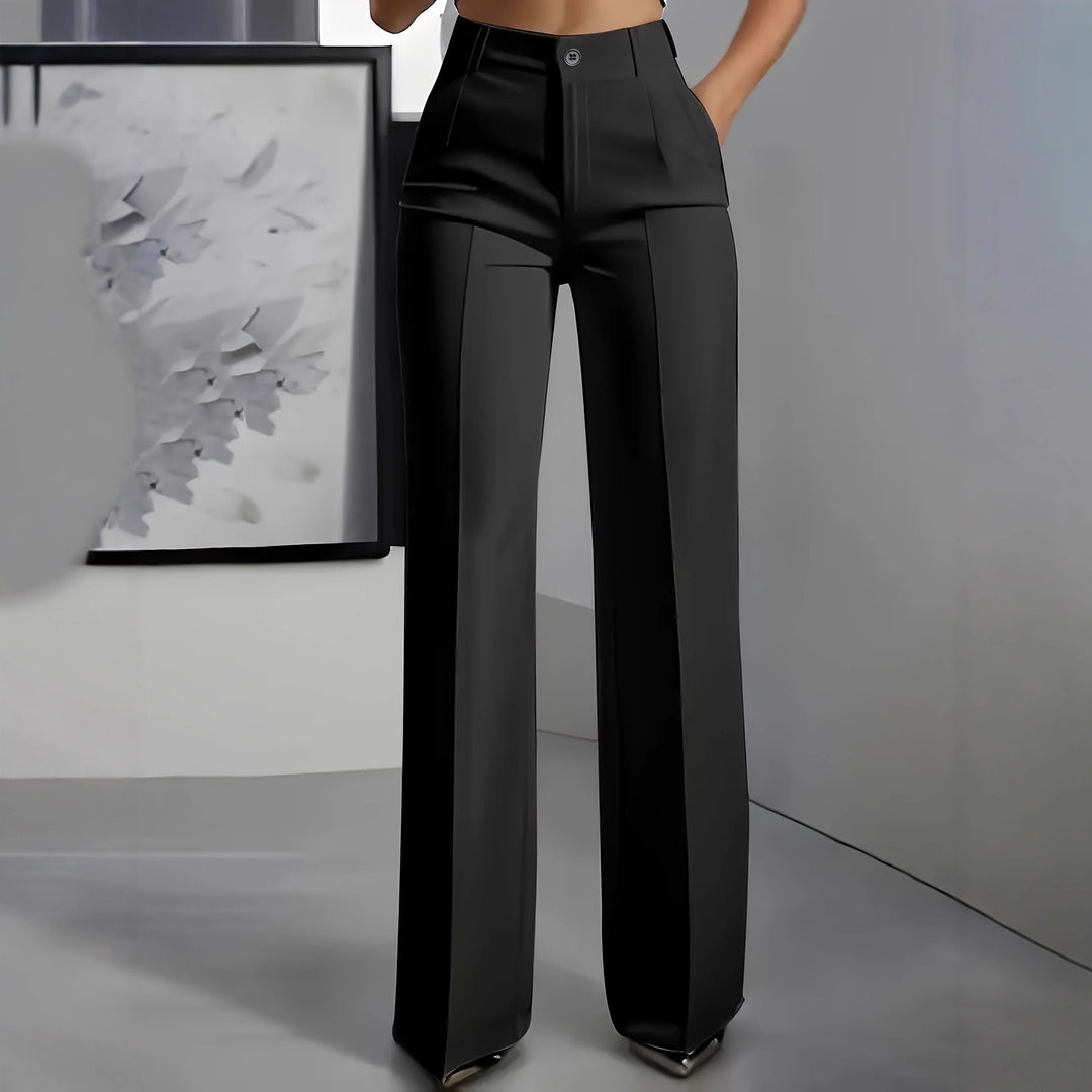 Women's high-waisted pleated trousers with wide leg and crease detail