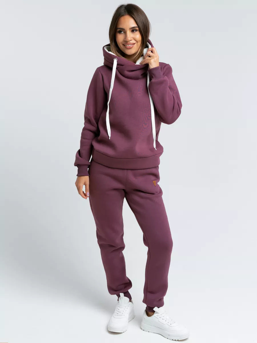 Women’s loungewear set with shawl collar hoodie and tailored joggers Mune Fashion