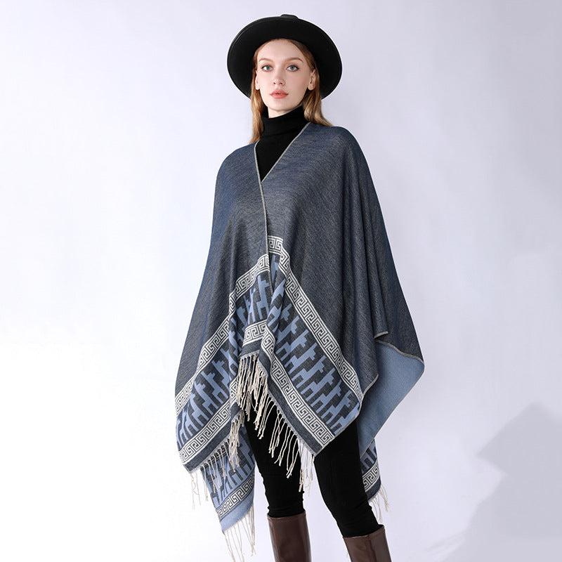Ladies cape poncho made of fine wool blend with ornamental border edge and pointed hem Mune Fashion