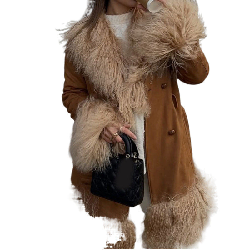 Women's Oversized Coat with Luxurious Faux Fur Mune