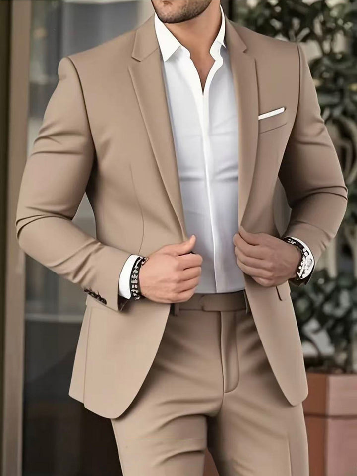 Men's slim Modern-Fit suit with narrow lapels and body-hugging silhouette Mune Fashion
