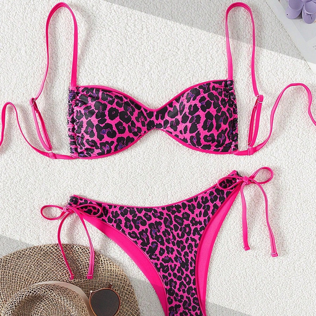 Women Push-Up Bikini with sophisticated animal print and adjustable straps Mune Fashion