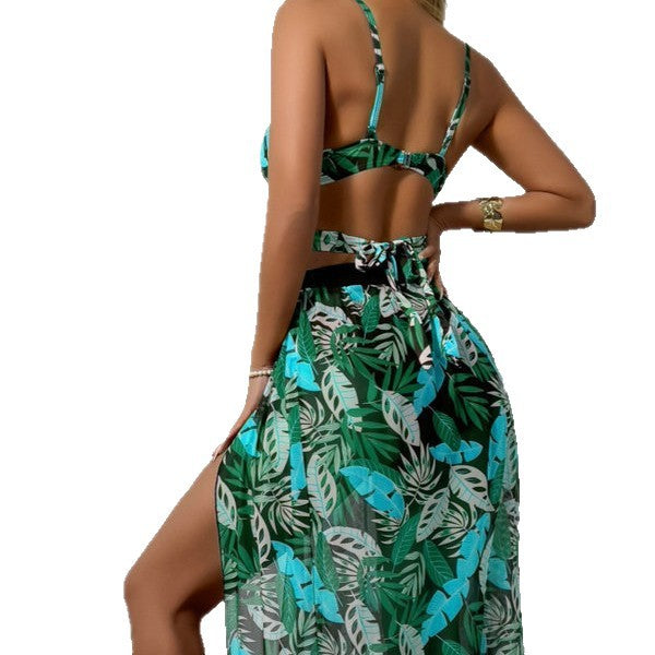 Ladies' two-piece swimwear with high leg cut and floral design Mune Fashion