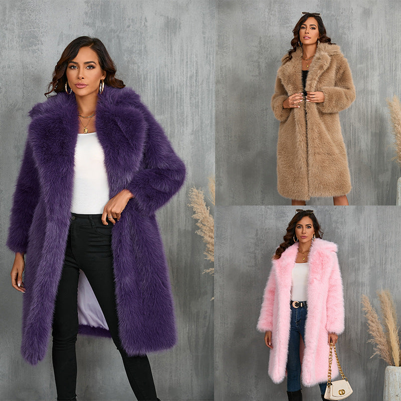 Women's Luxurious Faux Fur Coat with Elegant Cut Mune
