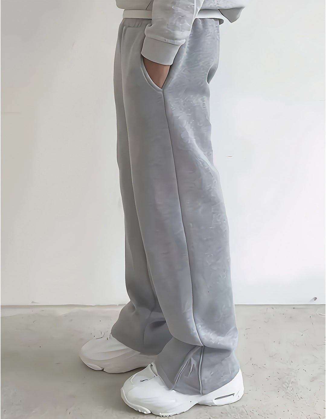 Men's Sporty Training Pants with Side Ventilation Openings Mune Fashion