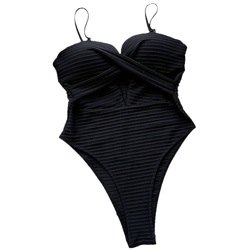 Women Cut-Out One-Piece Swimsuit Mune Fashion
