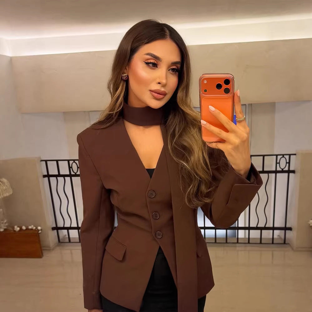 Women's Tailored Blazer with Shawl Collar Band, Triple Button Placket and Flap Pockets Mune Fashion