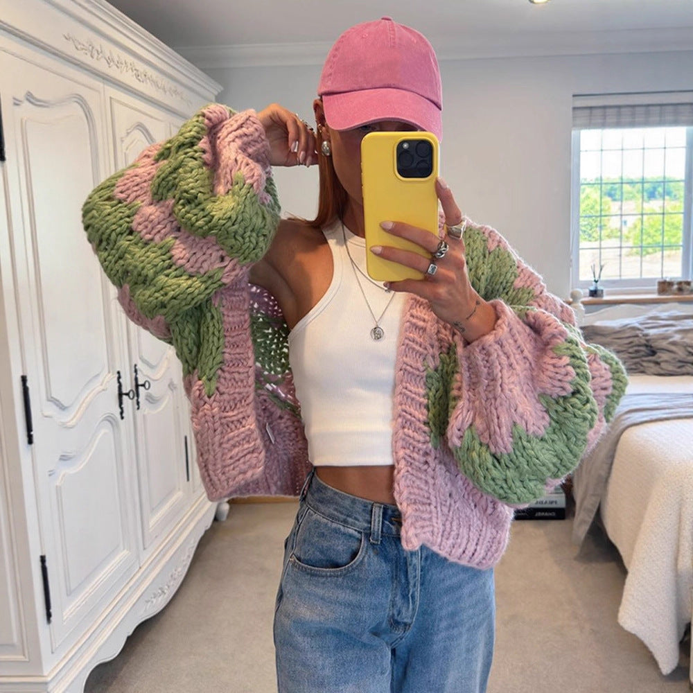 Women's Chunky Knit Cropped Cardigan with Voluminous Balloon Sleeves and Crochet Patch Details Mune Fashion