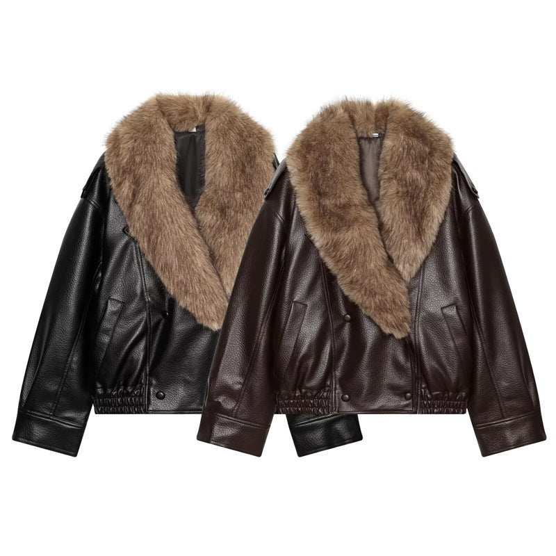 Women’s short-cut leather jacket with full fur collar and elastic hem Mune Fashion
