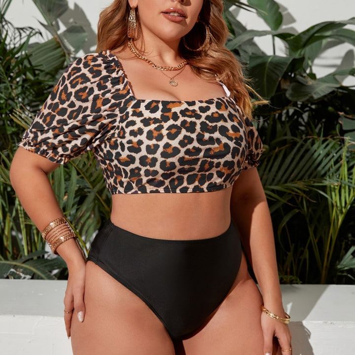 Women’s bikini set with creative leopard pattern and high-cut bottoms Mune Fashion