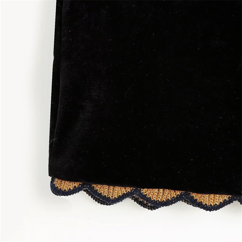 Women's Embroidered Velvet Vest with Folk Bead Embroidery and Curved Hem Mune Fashion
