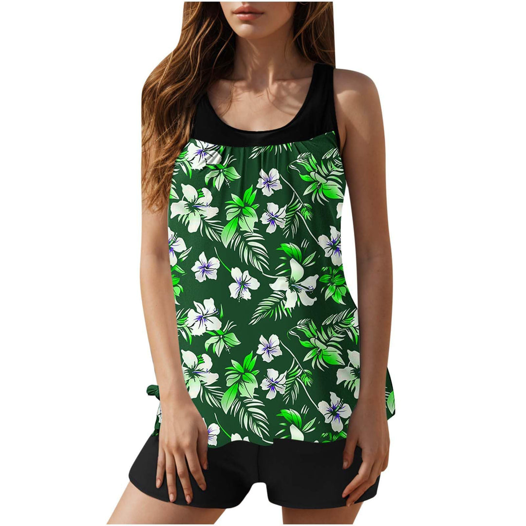 Women’s bathing set with fashionable leaf design and comfortable shorts Mune Fashion