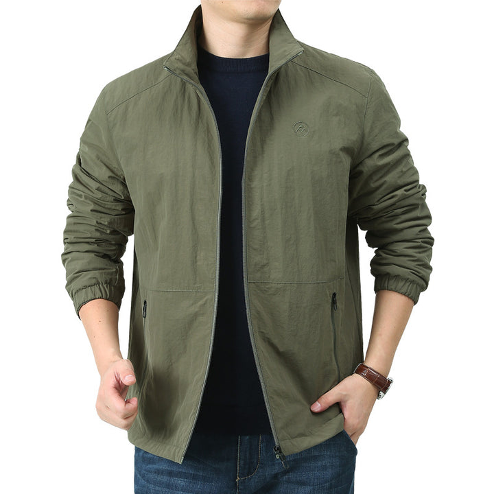 Men's Lightweight Windbreaker with Stand Collar, Two Zipper Pockets and Elastic Cuffs Mune Fashion