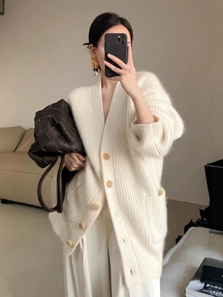 Women Long Oversized Cardigan made of soft ribbed knit with wooden button placket Mune Fashion