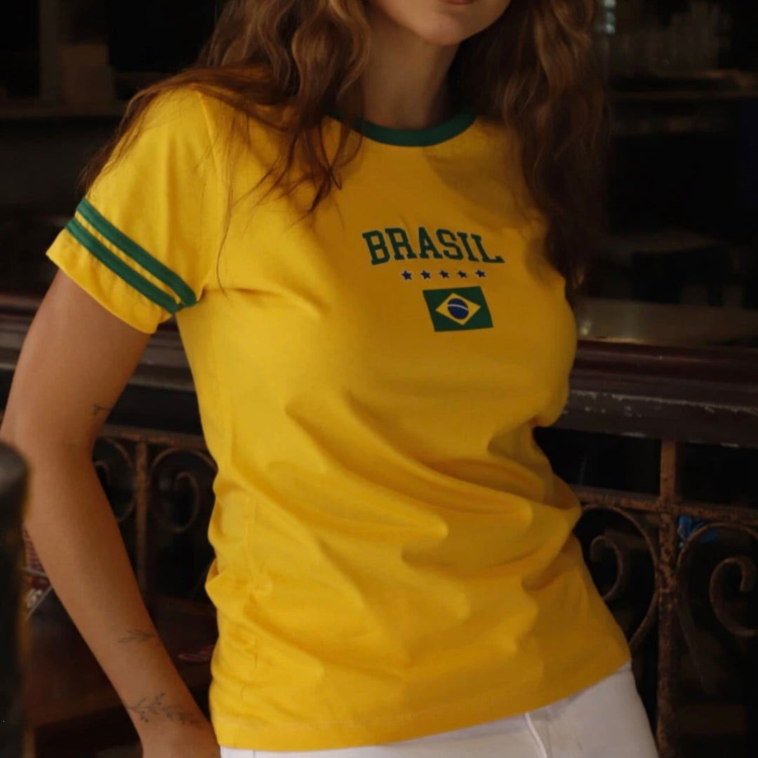 Women's sporty fan t-shirt with Brazil print and contrast stripes Mune Fashion