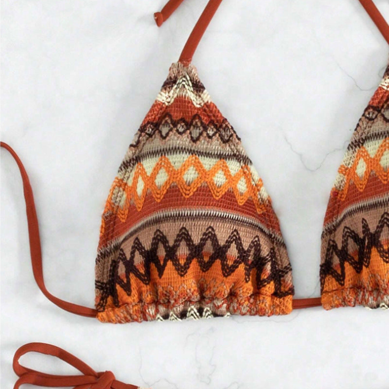 Women's triangle bikini with trendy ethnic pattern and adjustable ties Mune Fashion