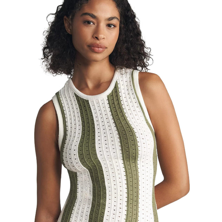 Women fitted knitted dress with unique pattern Mune Fashion