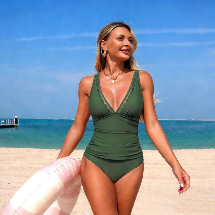 Ladies Elegant High-Waisted One-Piece Swimsuit with Fashionable Cut-Out Details Mune Fashion