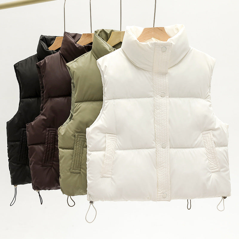 Women's sleeveless padded quilted vest with high stand-up collar and drawstring Mune Fashion