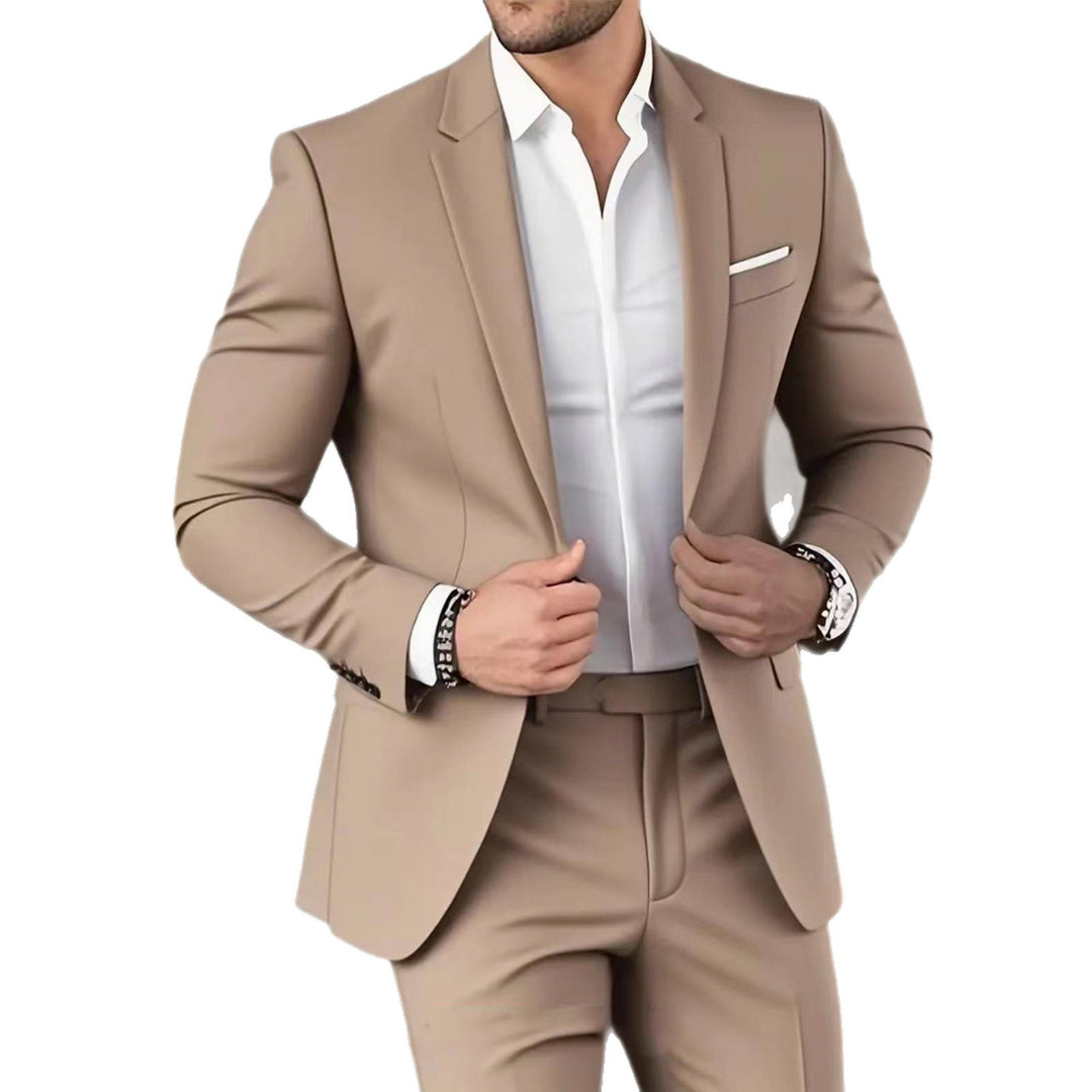 Men's slim Modern-Fit suit with narrow lapels and body-hugging silhouette Mune Fashion