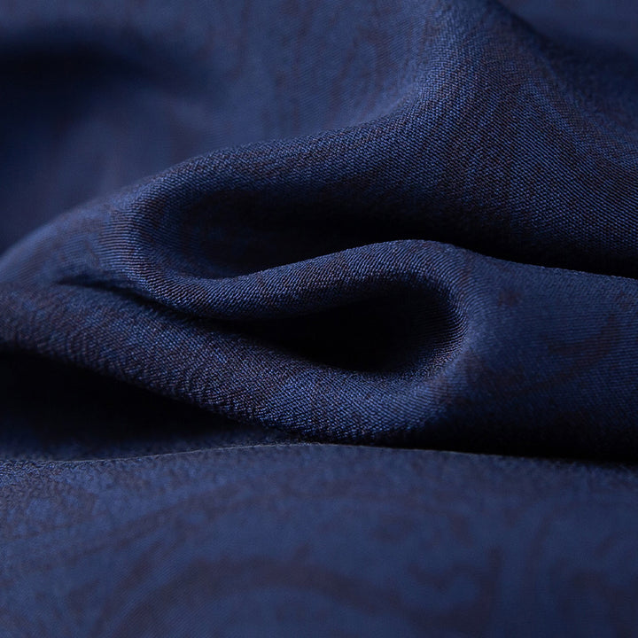 Women's blouse with bow collar and subtle jacquard texture Mune Fashion