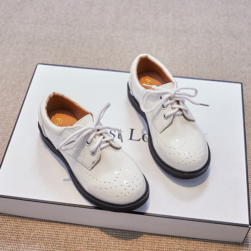 Women's Classic Patent Leather Shoes with Perforated Details Mune Fashion