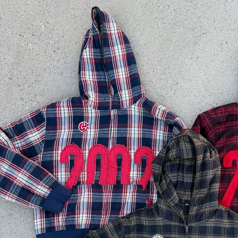 Unisex nan checkered hoodie with frayed year application and ribbed cuffs Mune Fashion