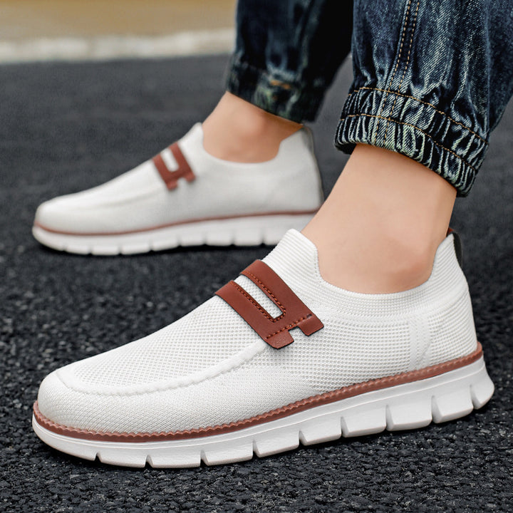 Women's Elastic Knitted Moccasin Sneakers with Cushioned EVA Sole and Decorative Strap Mune Fashion